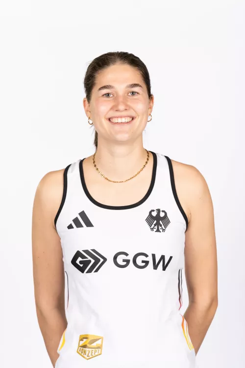 Wahmes, Josefine w