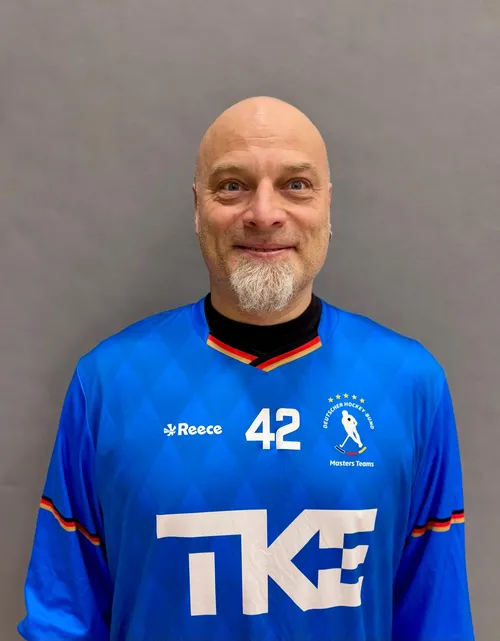 Replika_Logo_Masters_Team_CMYK_300