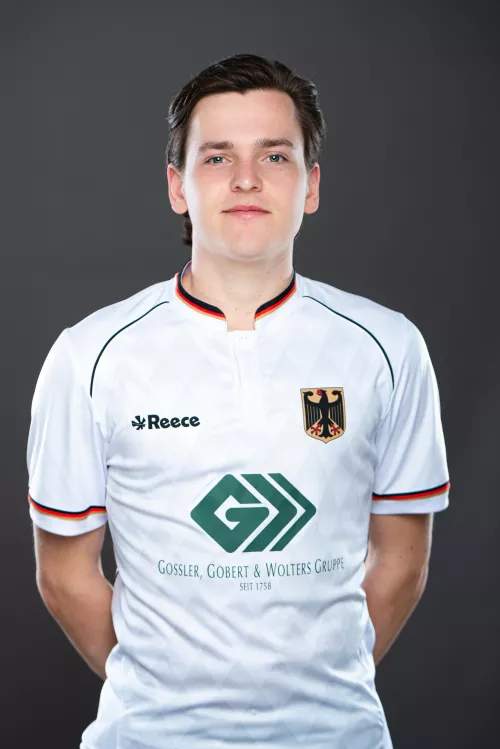 Moritz Himmler White GGW
